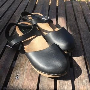 Lotta from Stockholm Clogs - Low Wood Black Natural